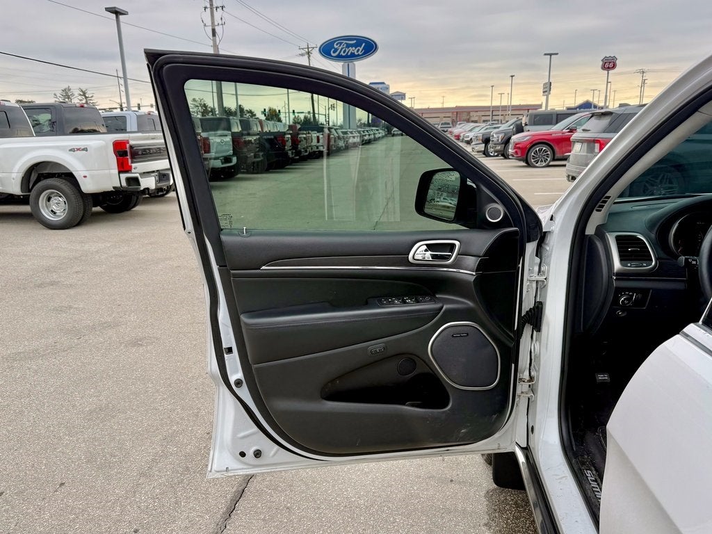 2017 Jeep Grand Cherokee Summit