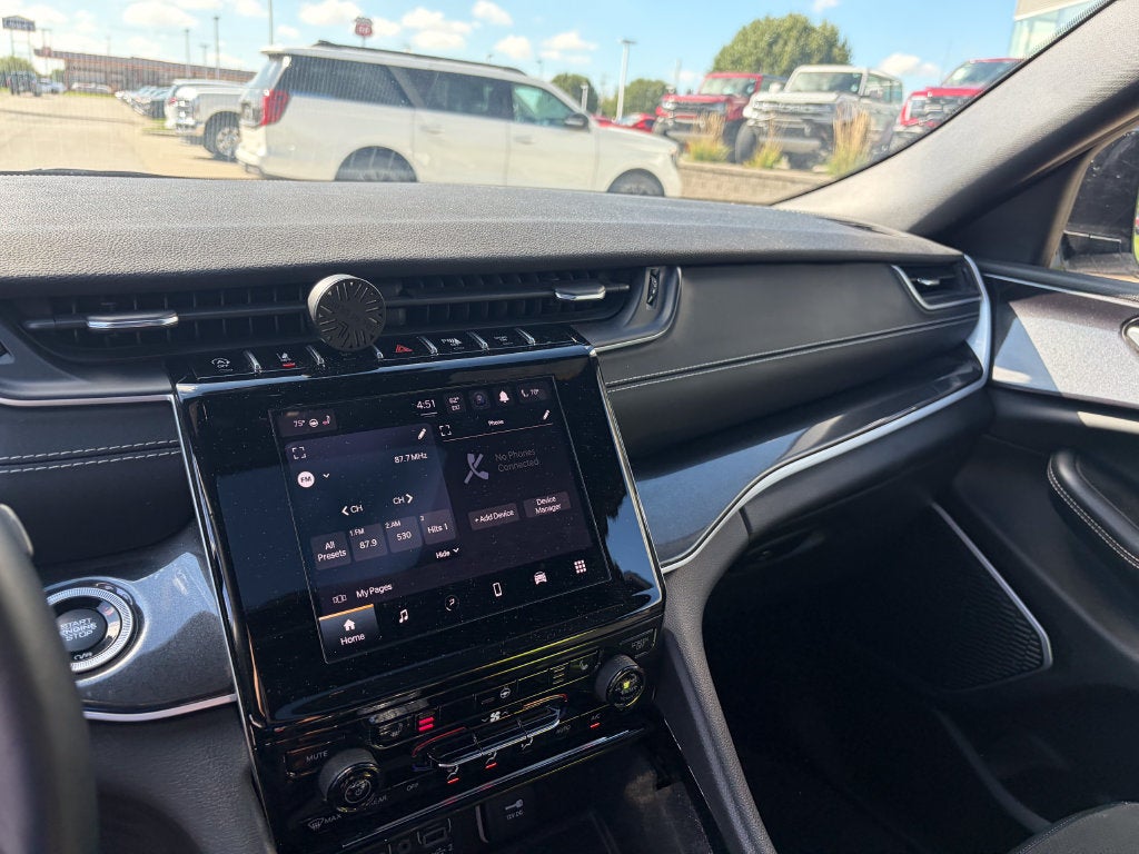 2021 Jeep Grand Cherokee L Altitude