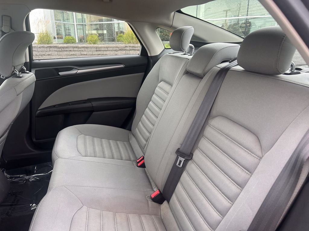 2014 Ford Fusion S
