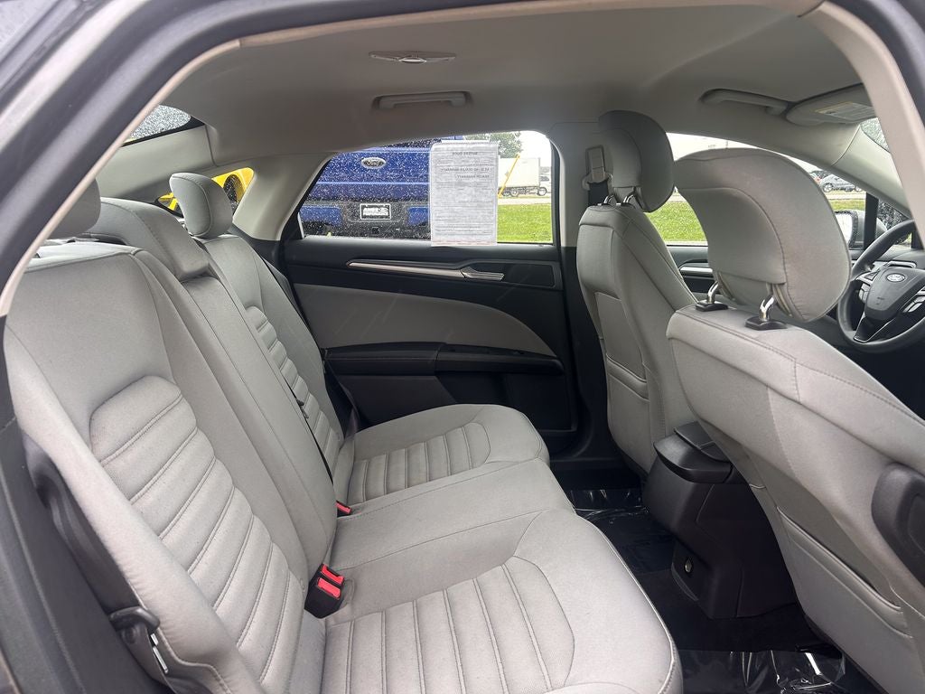2014 Ford Fusion S