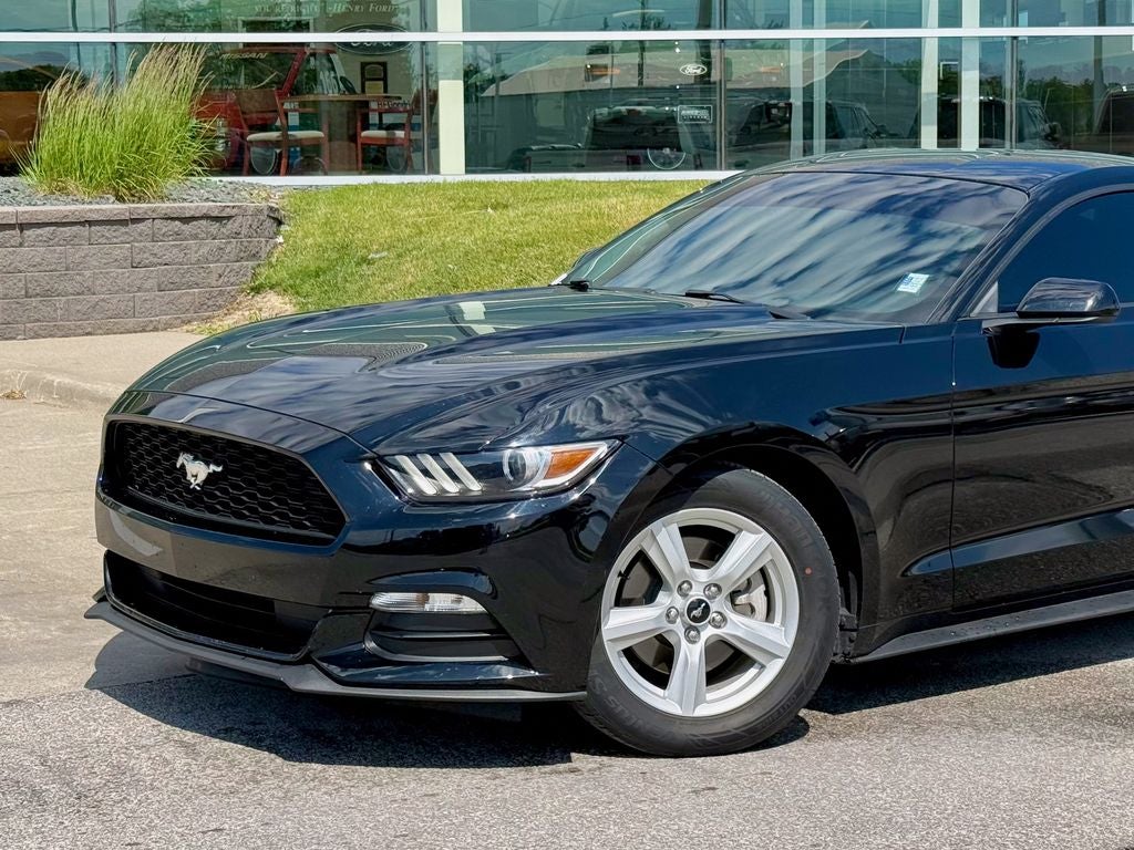 2017 Ford Mustang V6