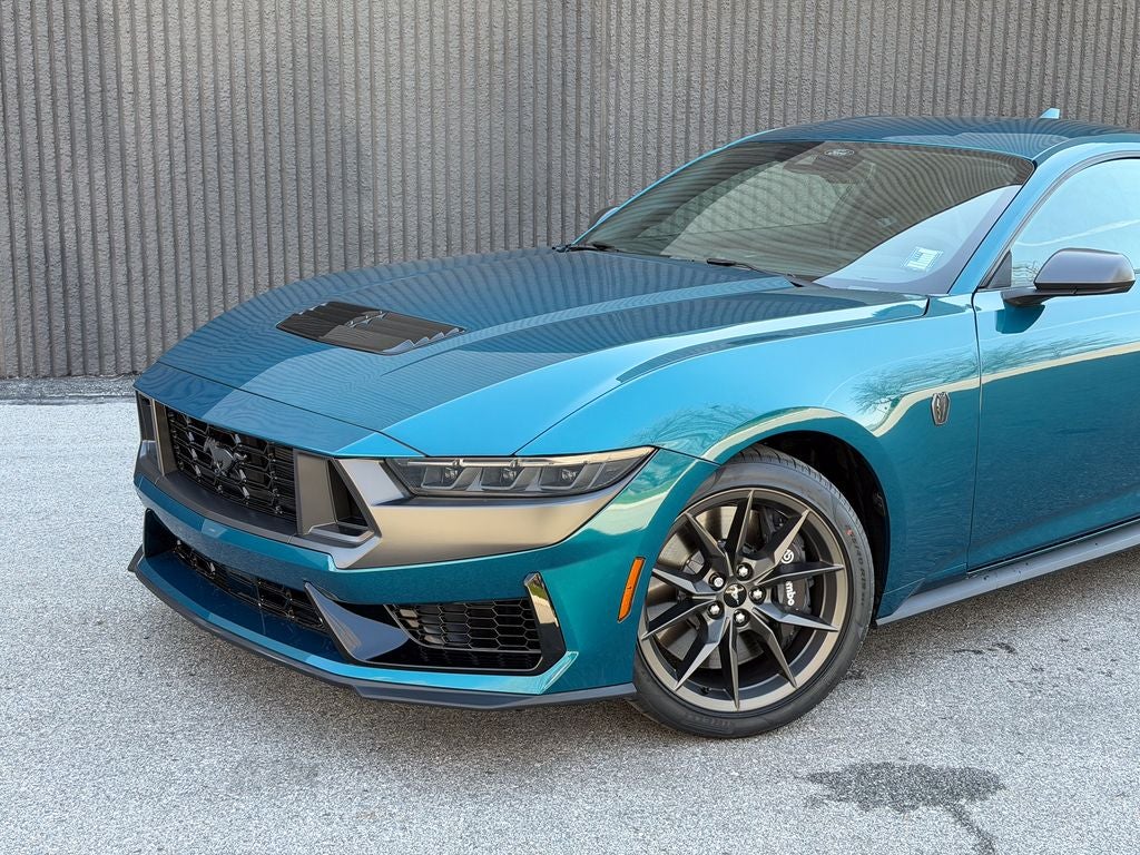 2026 Ford Mustang Dark Horse