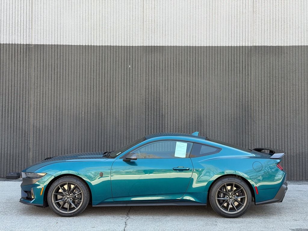 2026 Ford Mustang Dark Horse