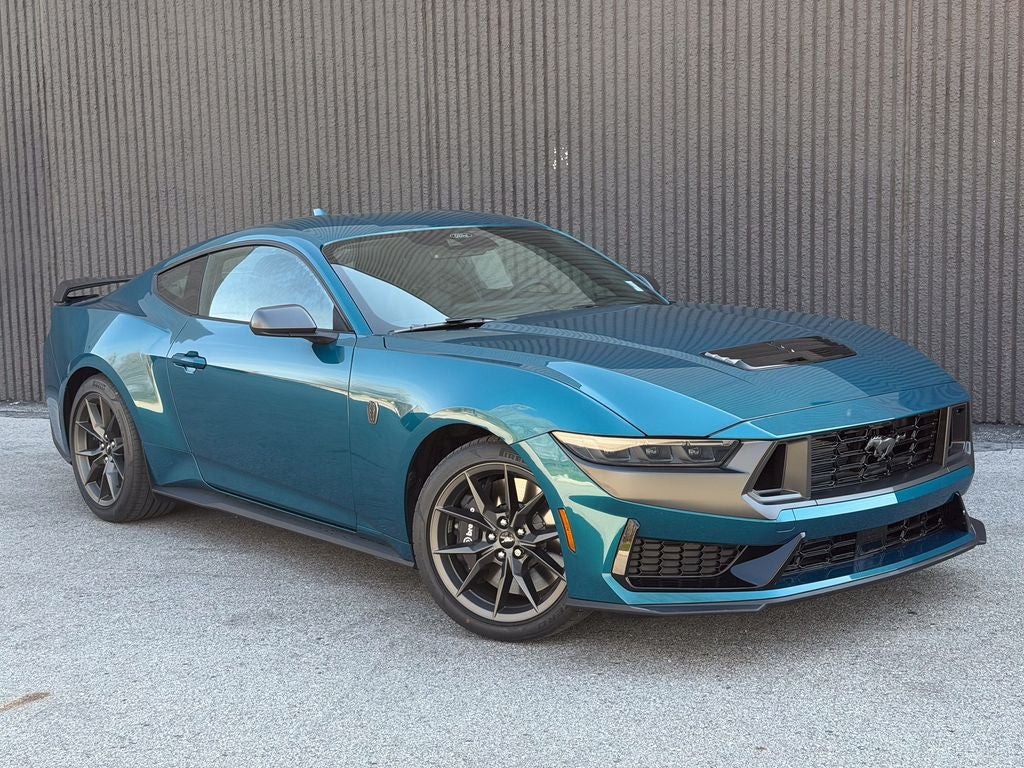 2026 Ford Mustang Dark Horse