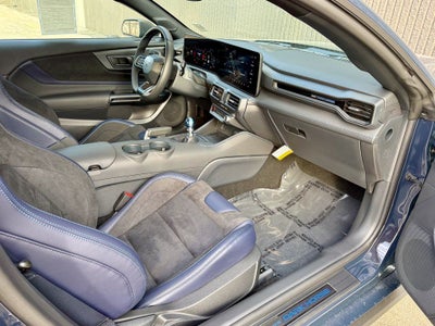 2025 Ford Mustang Dark Horse