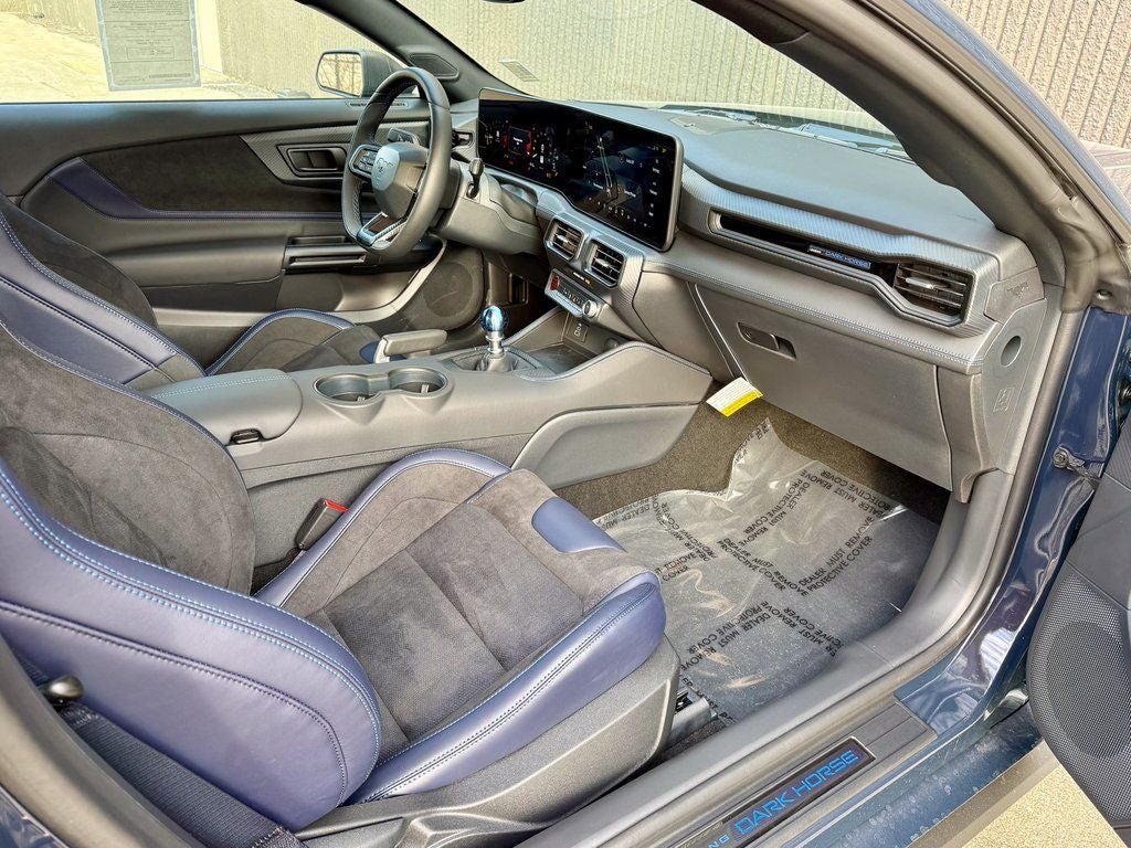 2025 Ford Mustang Dark Horse