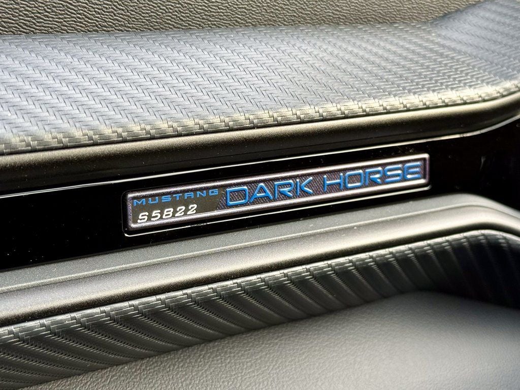 2025 Ford Mustang Dark Horse