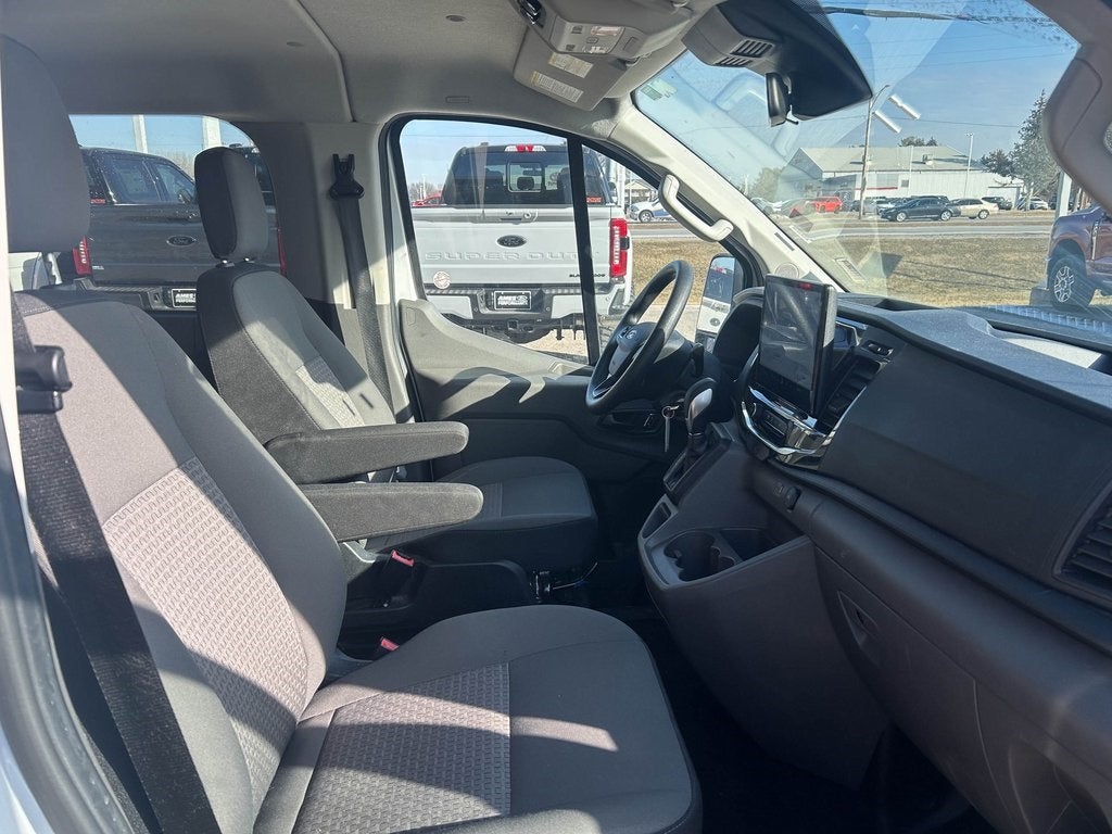 2024 Ford Transit-350 XLT