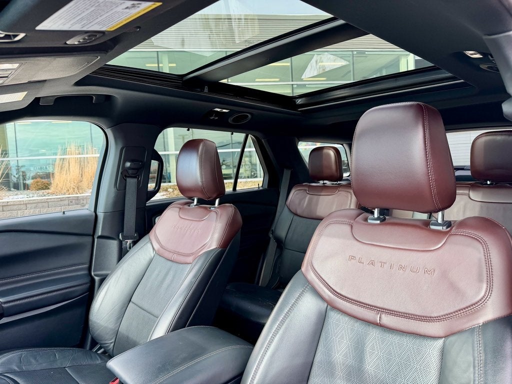 2020 Ford Explorer Platinum