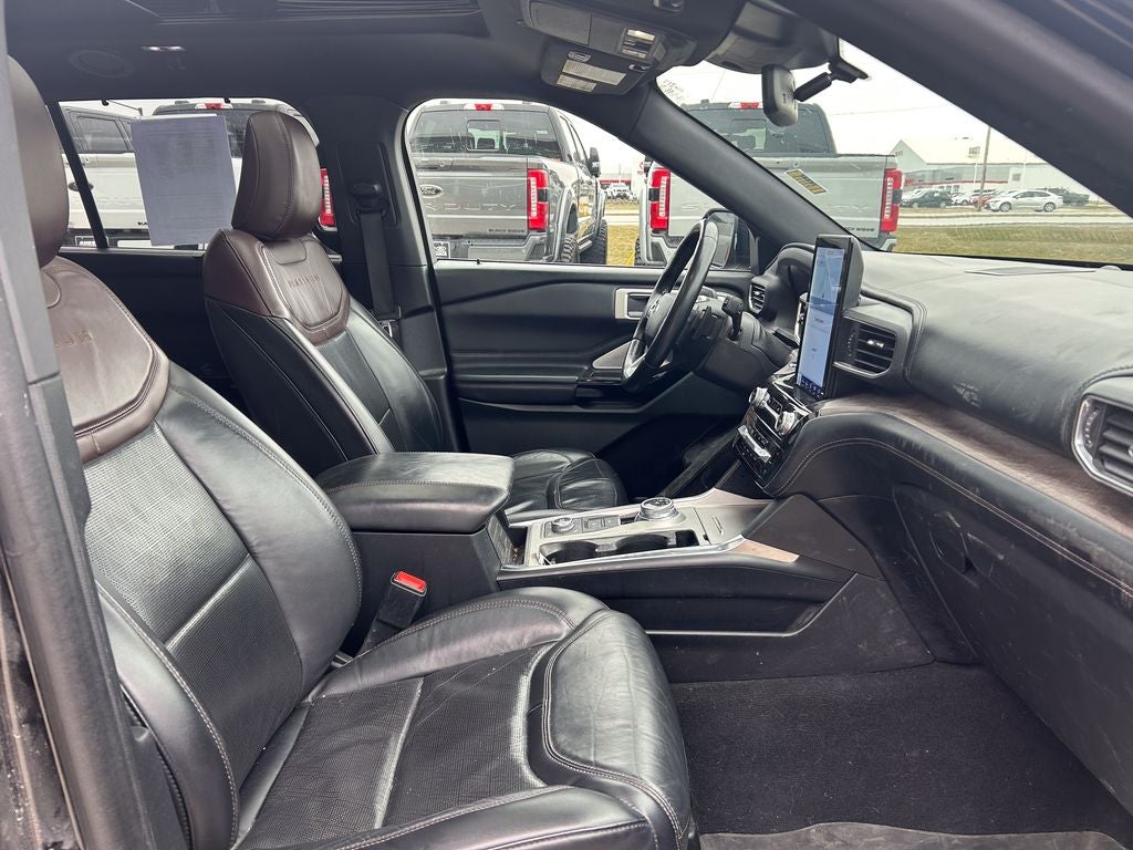 2021 Ford Explorer Platinum