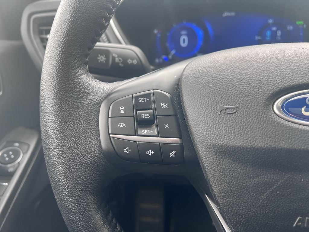 2020 Ford Escape Hybrid Titanium