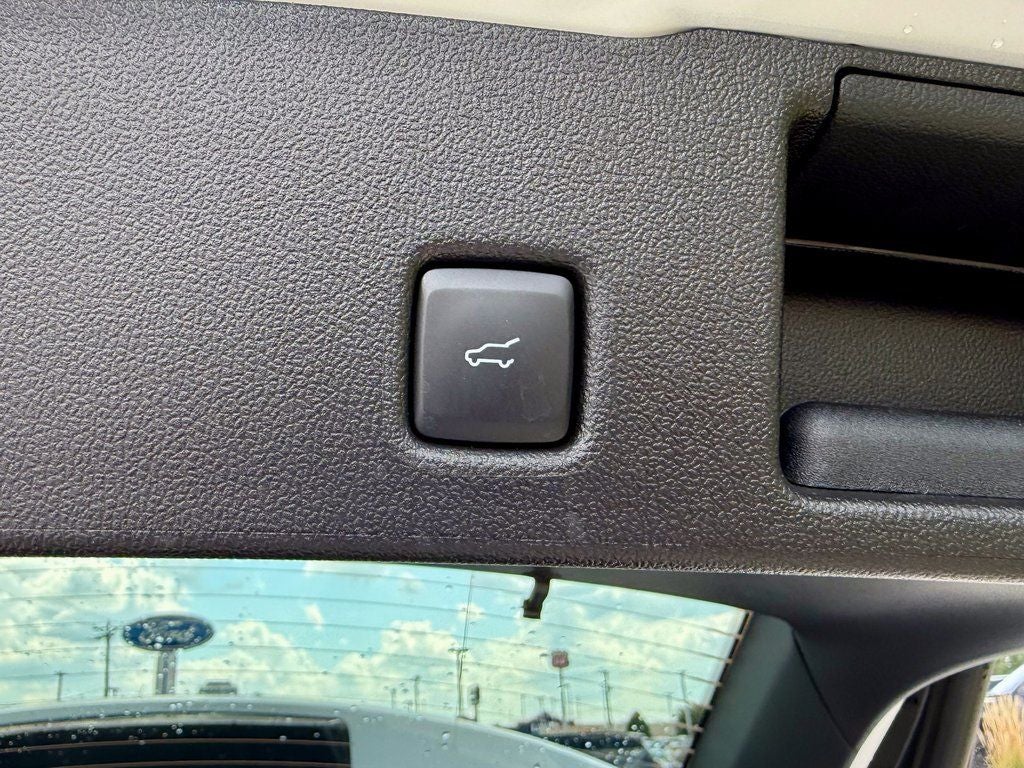 2025 Ford Escape Plug-In Hybrid Base