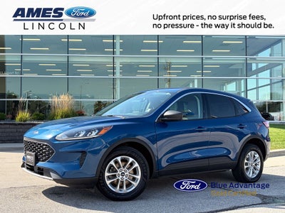 2022 Ford Escape Hybrid SE