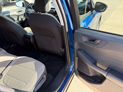 2022 Ford Escape Hybrid SE