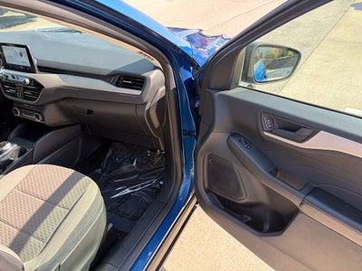 2022 Ford Escape Hybrid SE