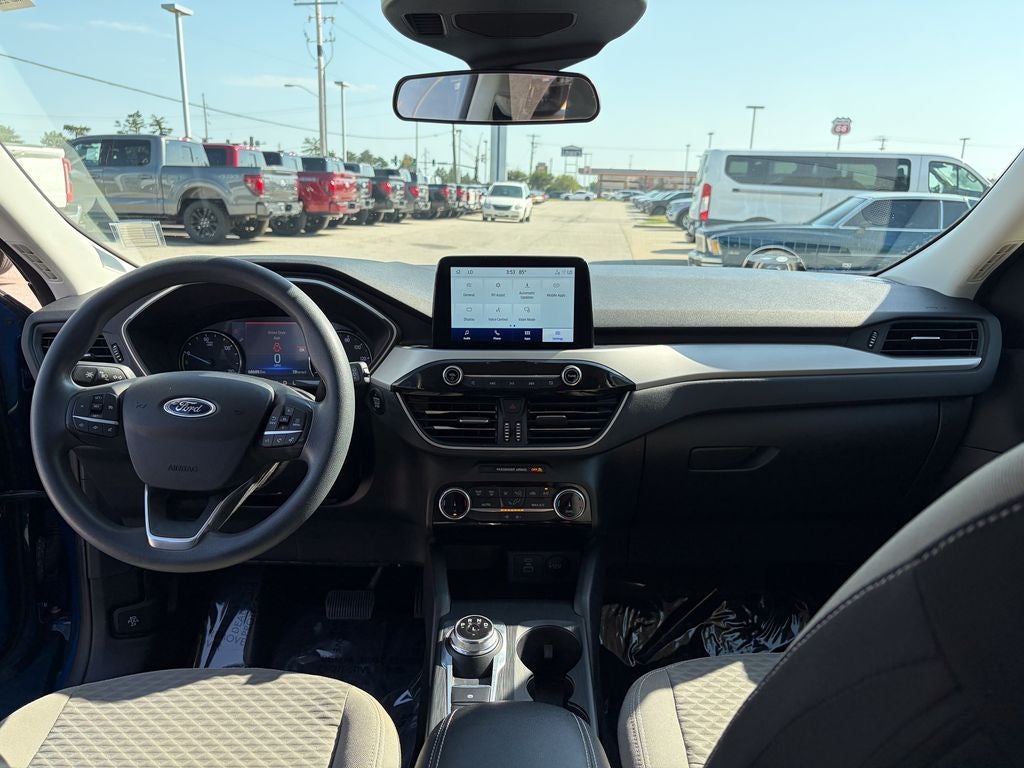 2022 Ford Escape Hybrid SE
