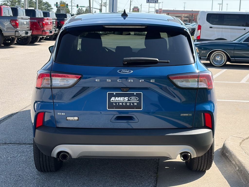 2022 Ford Escape Hybrid SE