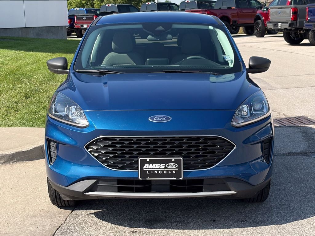 2022 Ford Escape Hybrid SE