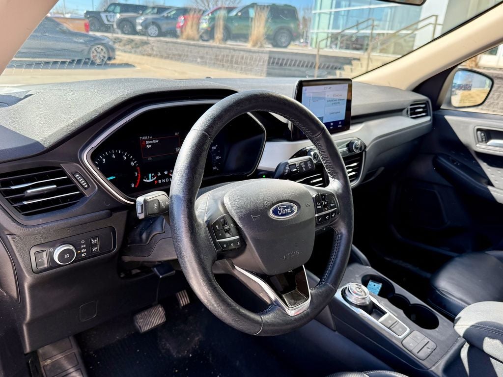2020 Ford Escape SEL