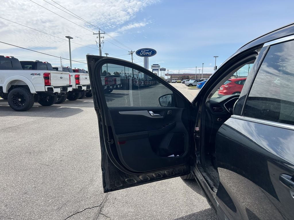 2023 Ford Escape Platinum