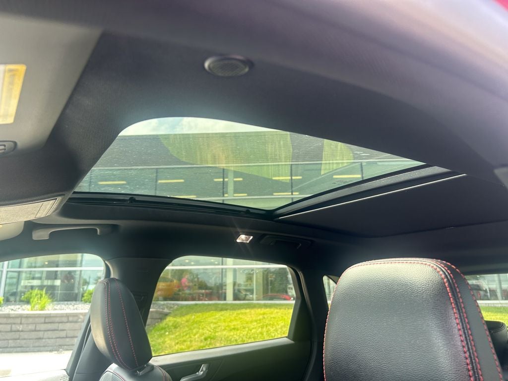 2025 Ford Escape ST-Line Elite