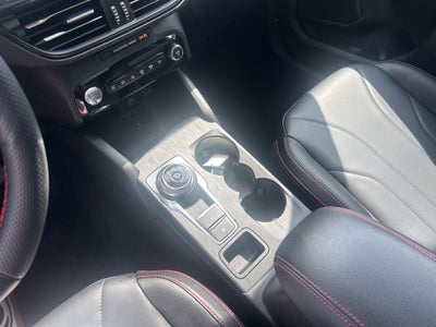 2025 Ford Escape ST-Line Elite