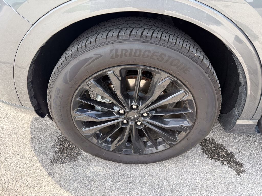 2025 Ford Escape Hybrid ST-Line Elite