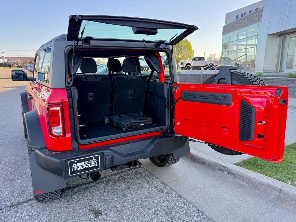 2023 Ford Bronco Base