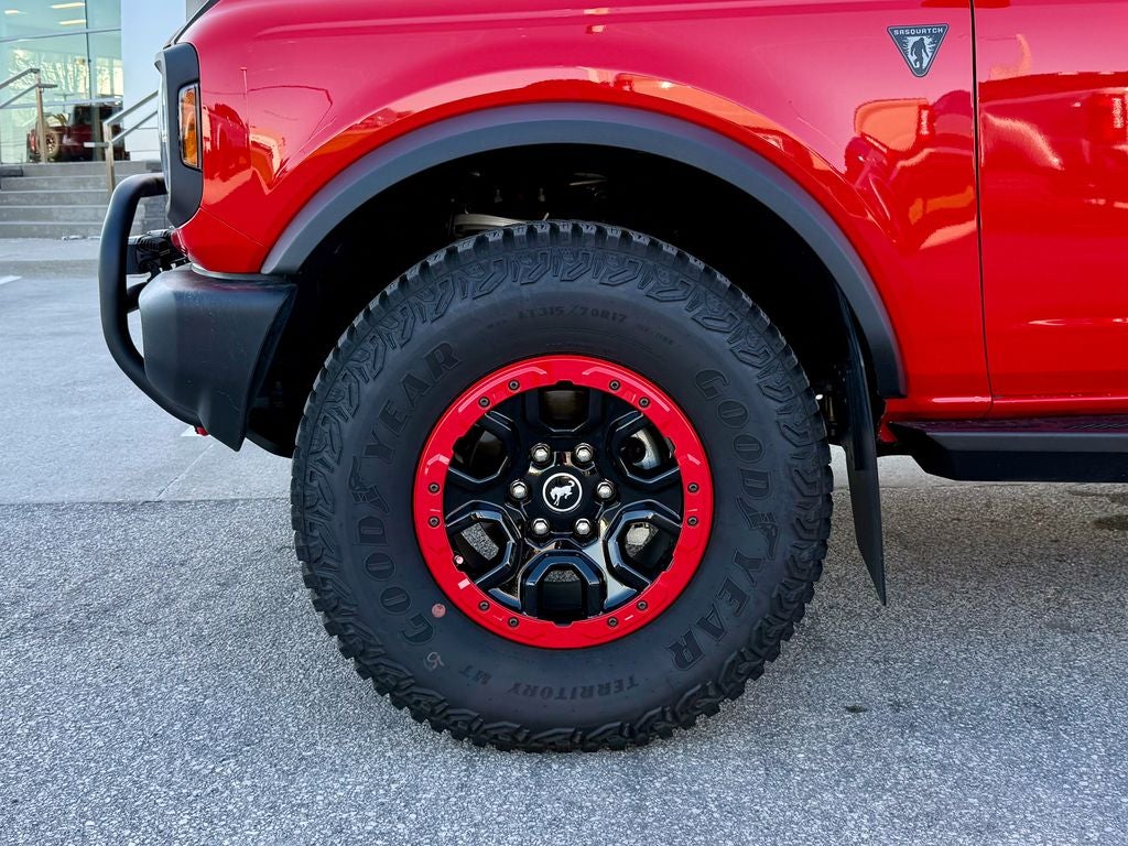 2023 Ford Bronco Base