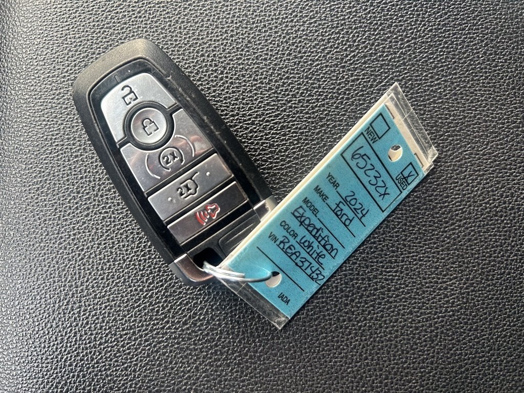 2024 Ford Expedition XLT