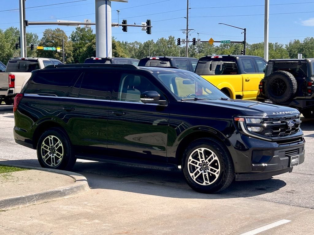 2025 Ford Expedition Active