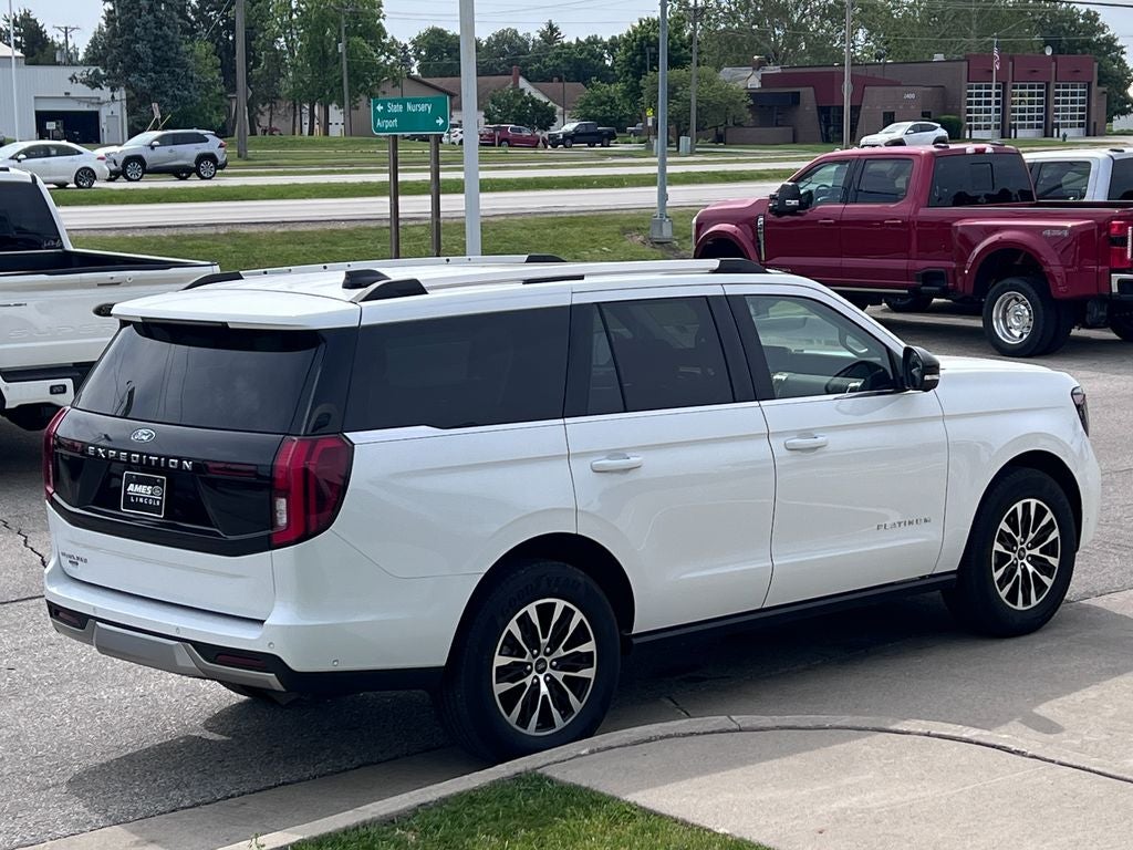 2025 Ford Expedition Platinum