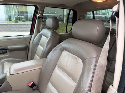 2004 Ford Explorer Sport Trac XLS