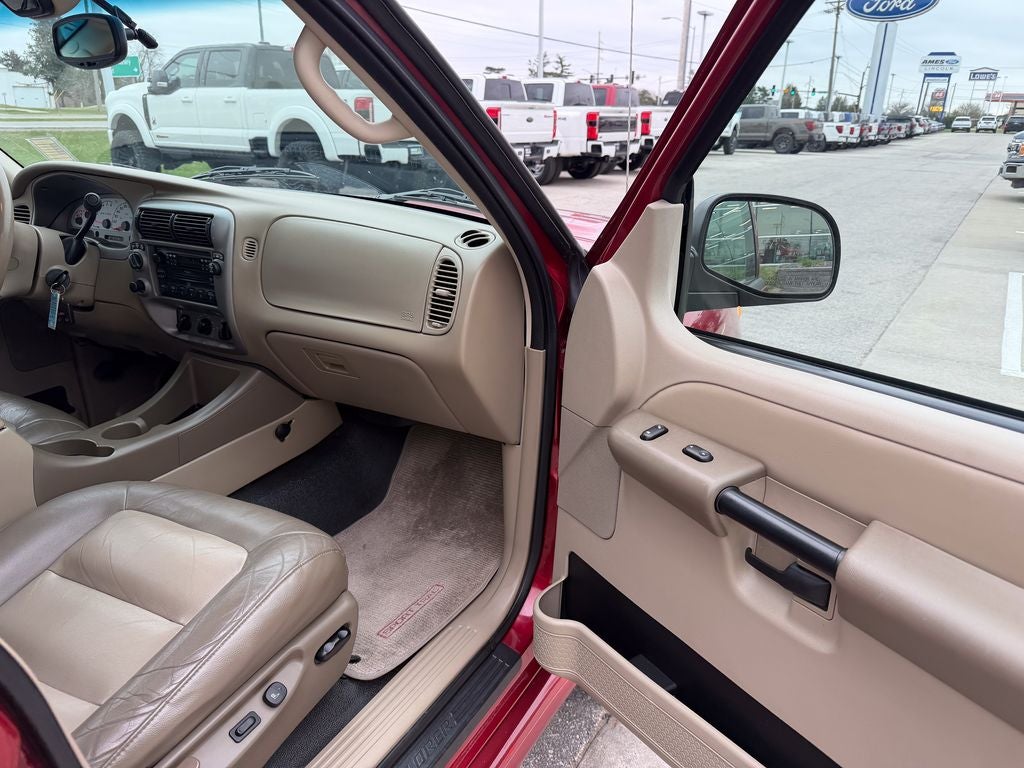 2004 Ford Explorer Sport Trac XLS