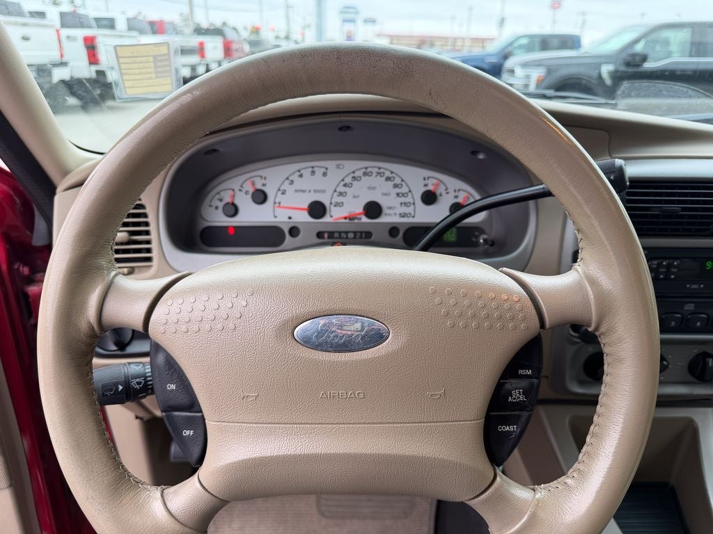 2004 Ford Explorer Sport Trac XLS