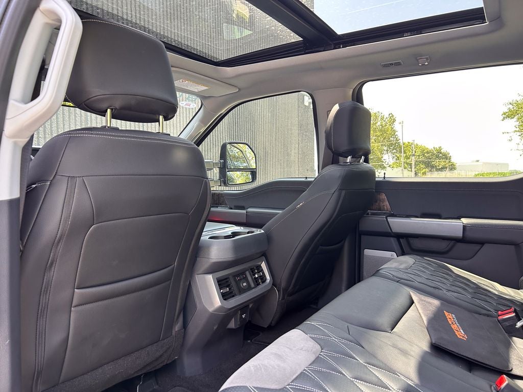 2026 Ford F-250SD Lariat Black Widow