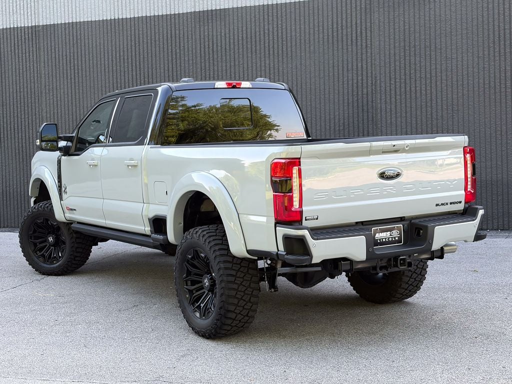 2026 Ford F-250SD Lariat Black Widow