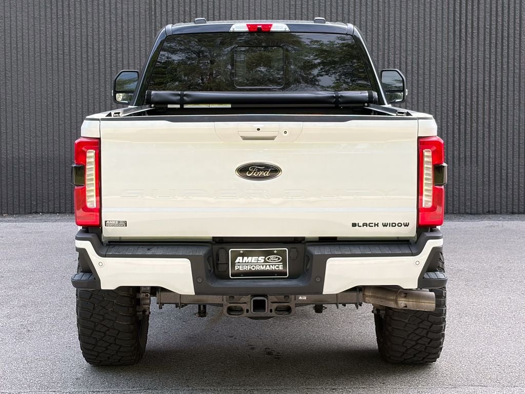 2025 Ford F-250SD Black Widow