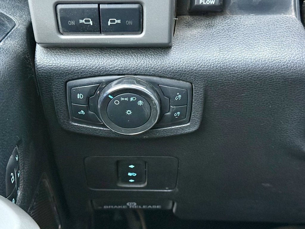 2021 Ford F-350SD Lariat Inc. Snow Plow