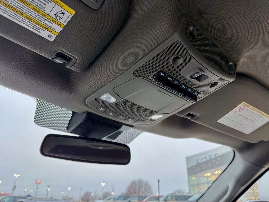 2021 Ford F-350SD Lariat Inc. Snow Plow