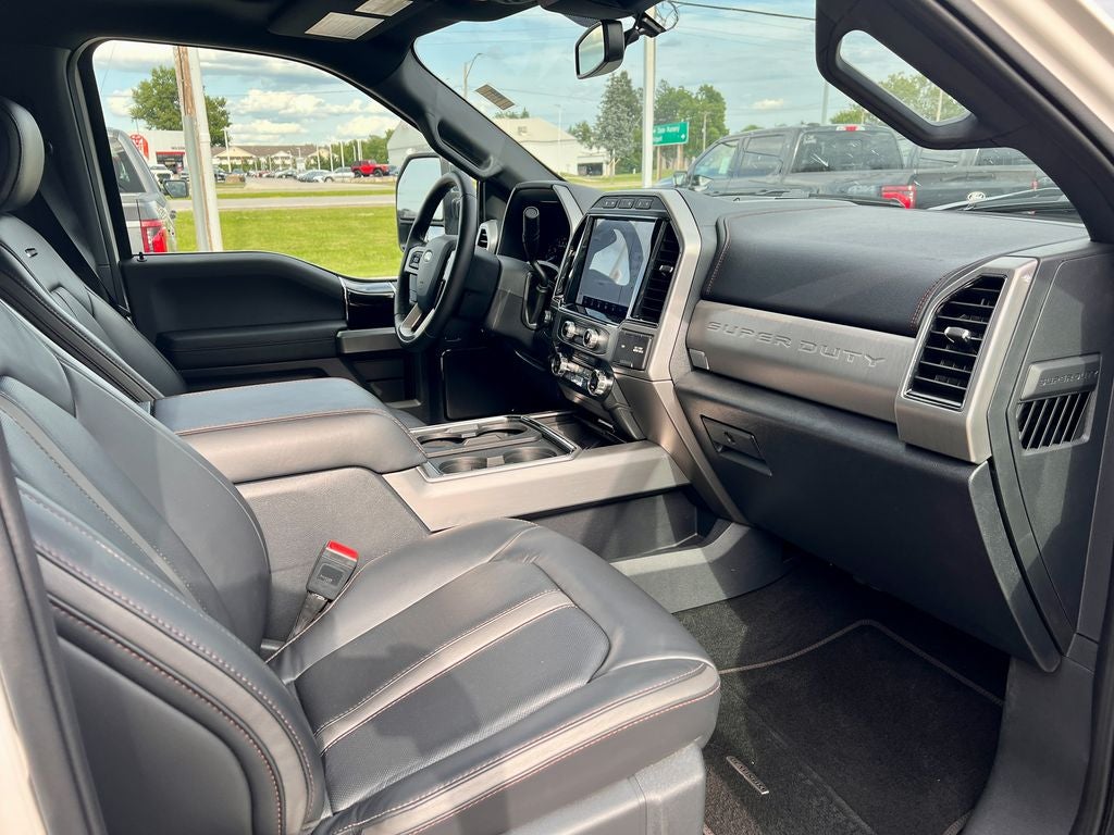 2022 Ford F-350SD Platinum