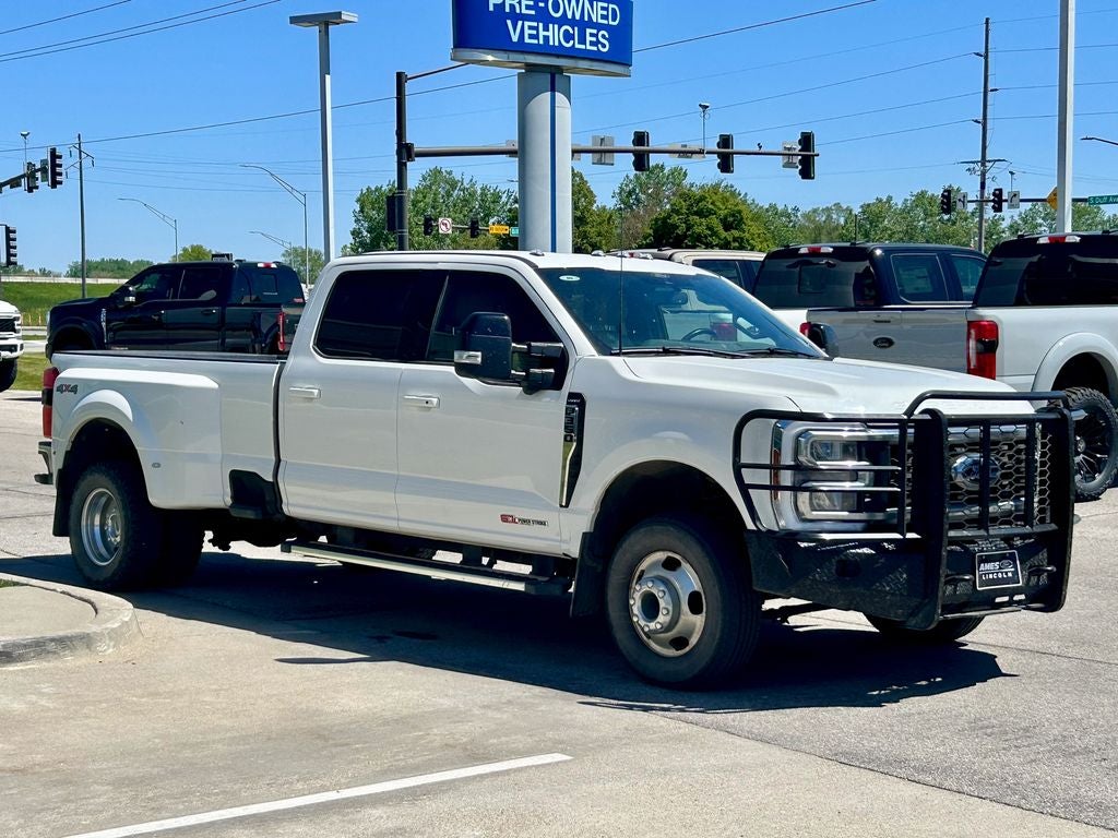 2024 Ford F-350SD Lariat DRW