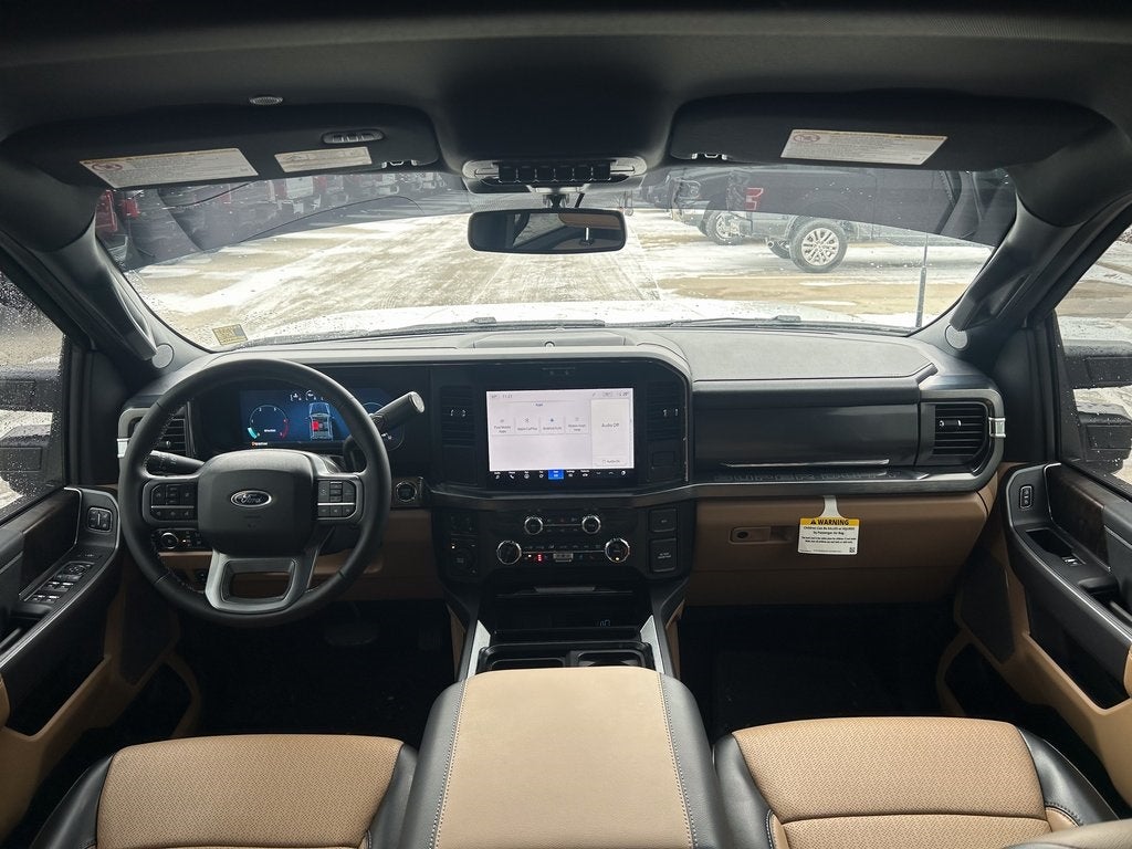 2025 Ford F-350SD Lariat DRW