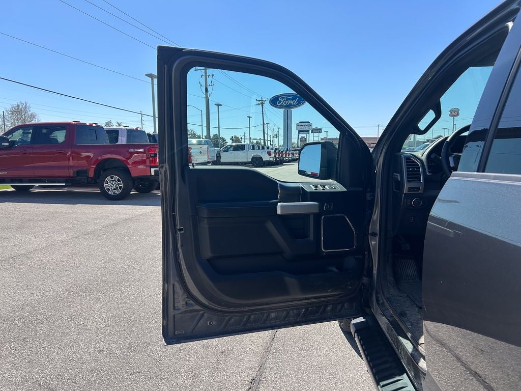 2015 Ford F-150 Base