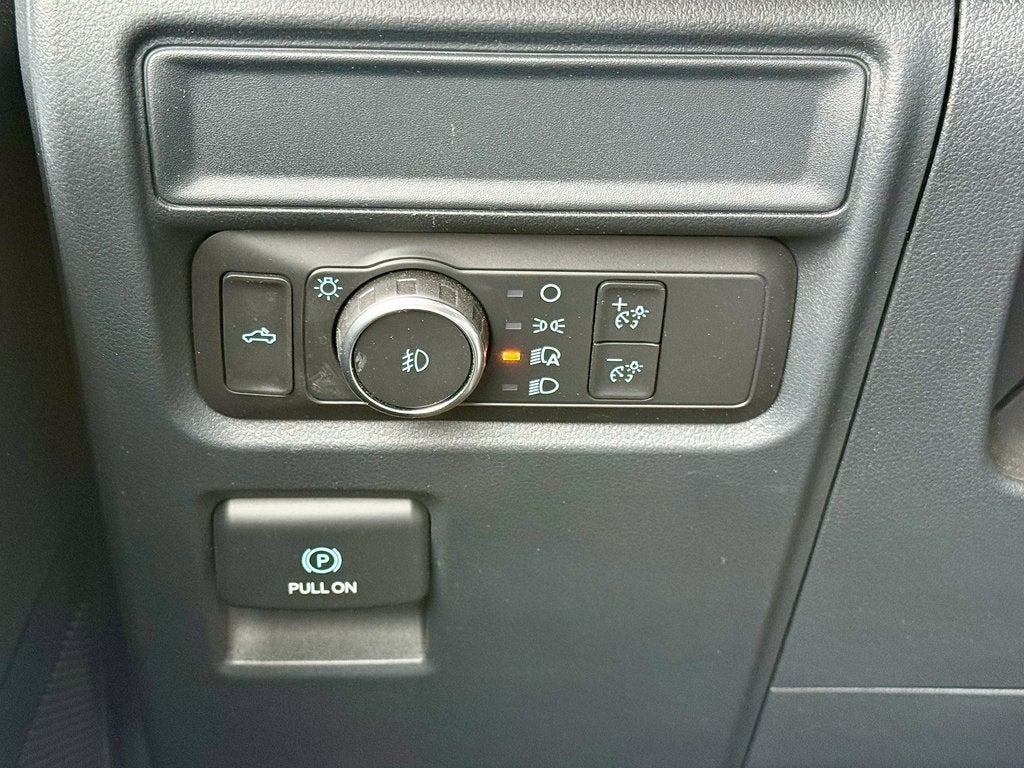 2022 Ford F-150 XL STX