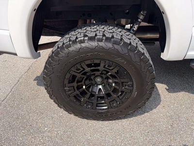 2023 Ford F-150 Lariat Black Ops