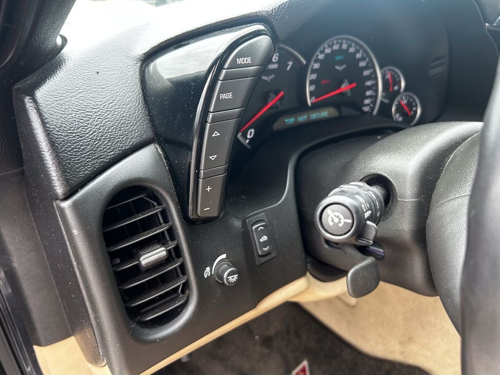 2005 Chevrolet Corvette Base