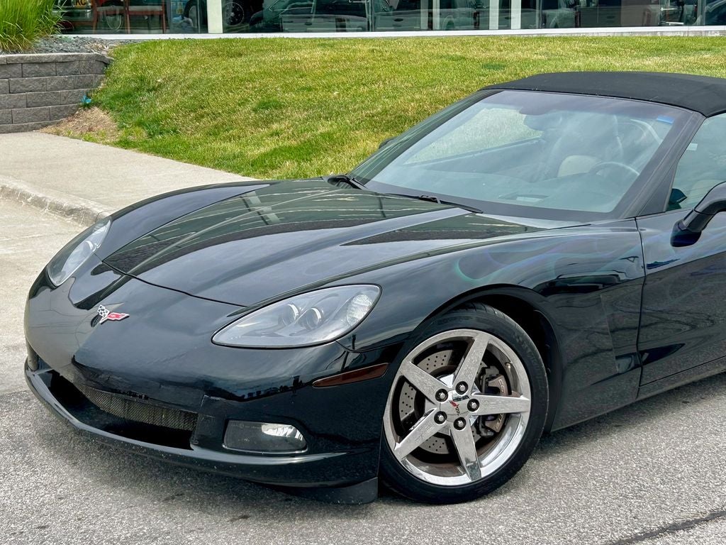 2005 Chevrolet Corvette Base