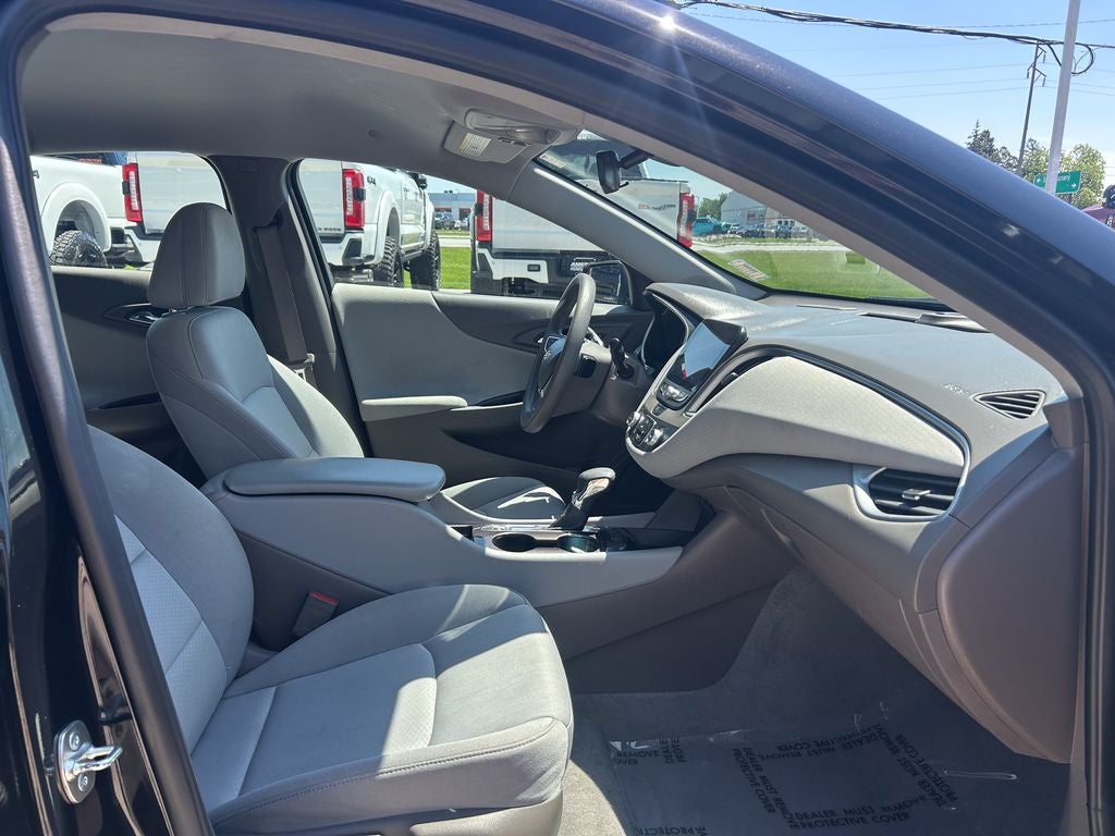 2024 Chevrolet Malibu LS