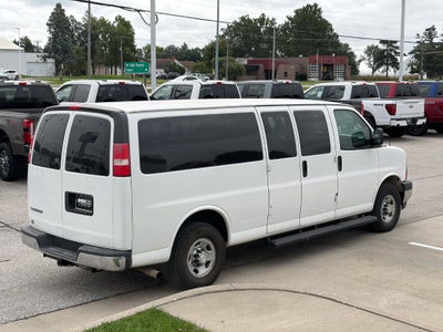 2017 Chevrolet Express 3500 LT Passenger